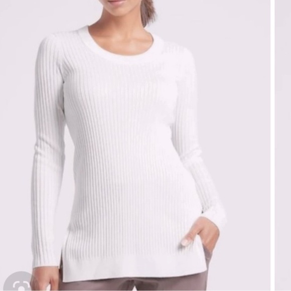 Athleta Sweaters - Athleta Lincoln Park ribbed side slit Sweater in white (dove)